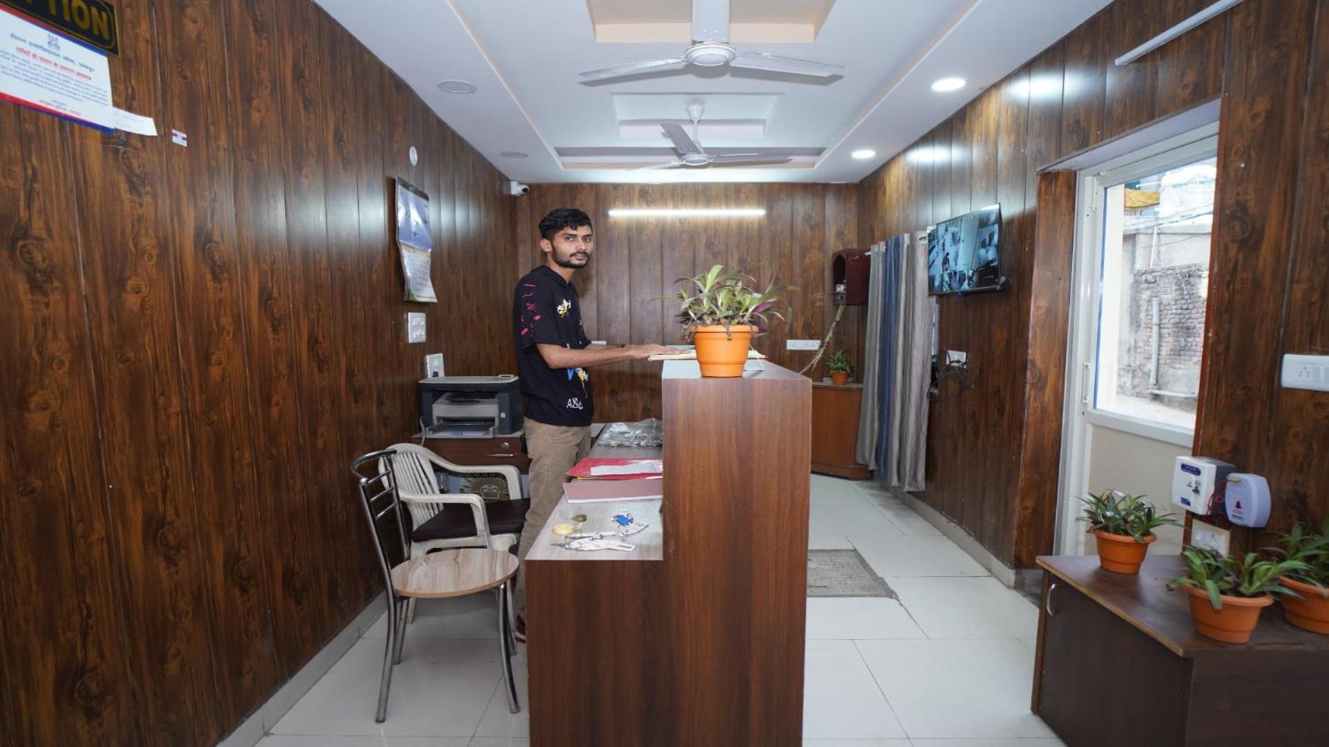 Hotel Apoorv - Near Jaipur Railway Station Dış mekan fotoğraf